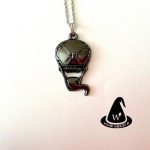 خرید گردنبند صورت ونوم