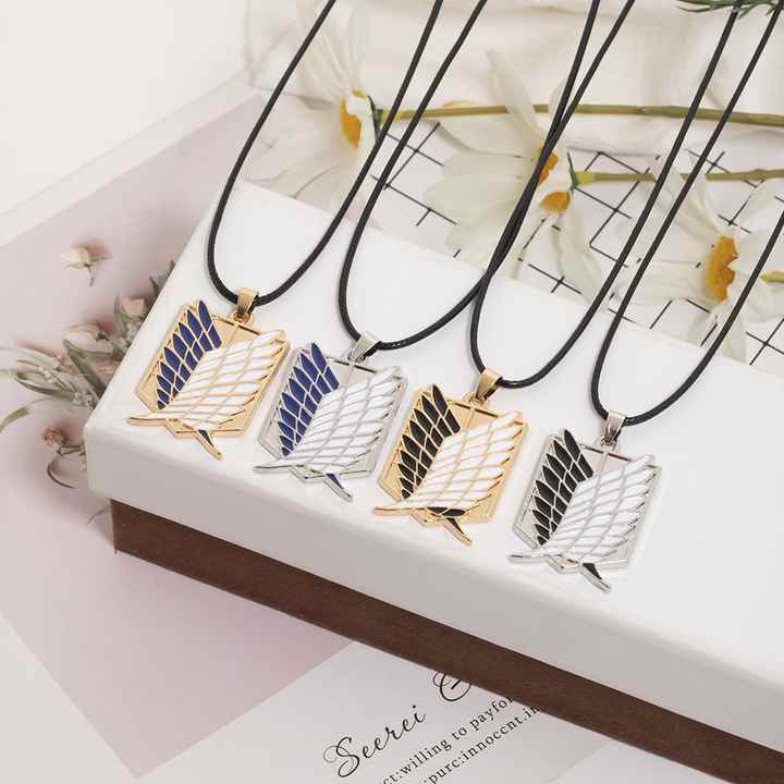 گردنبند انیمه اتک آن تایتان